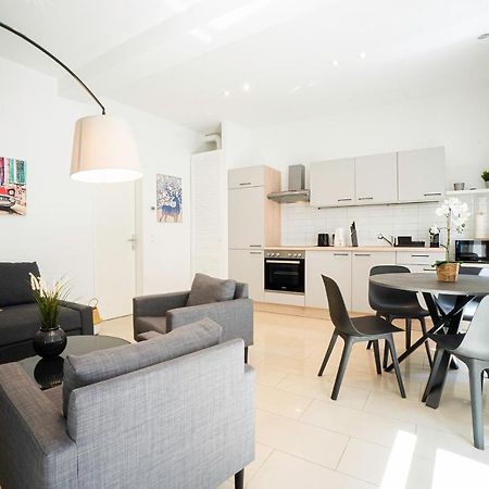 Chic Newly-Renovated Apartment Steps From Subway In Vienna'S Hernals District ภายนอก รูปภาพ